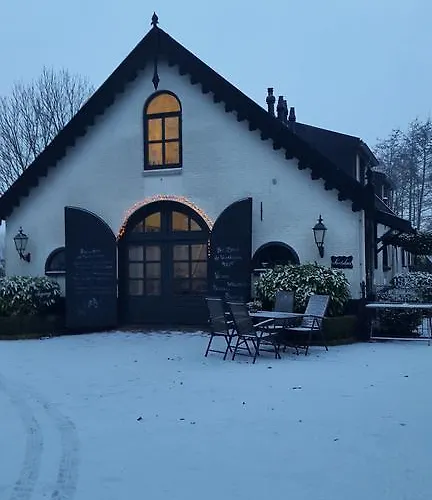 Bed En Brood De Veenhoeve نيووفين